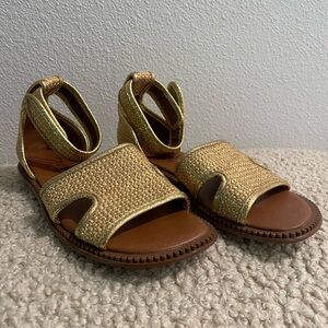 Zodiac Gold Fran Raffia Sandals Lightly Used
